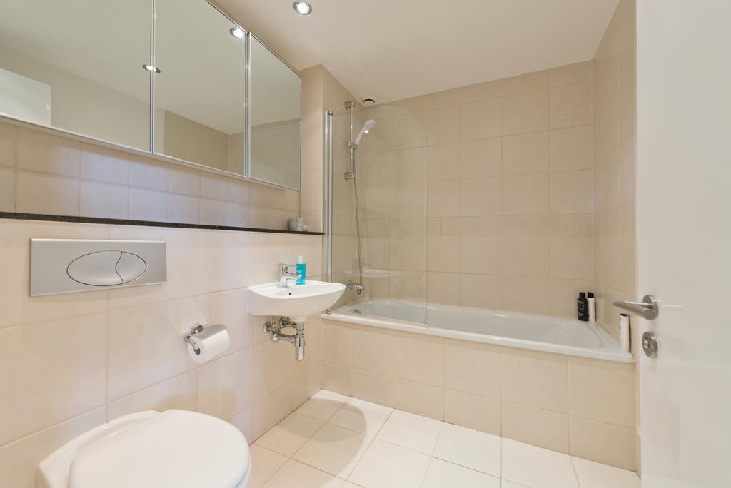 River Liffey Apartment Дъблин Екстериор снимка